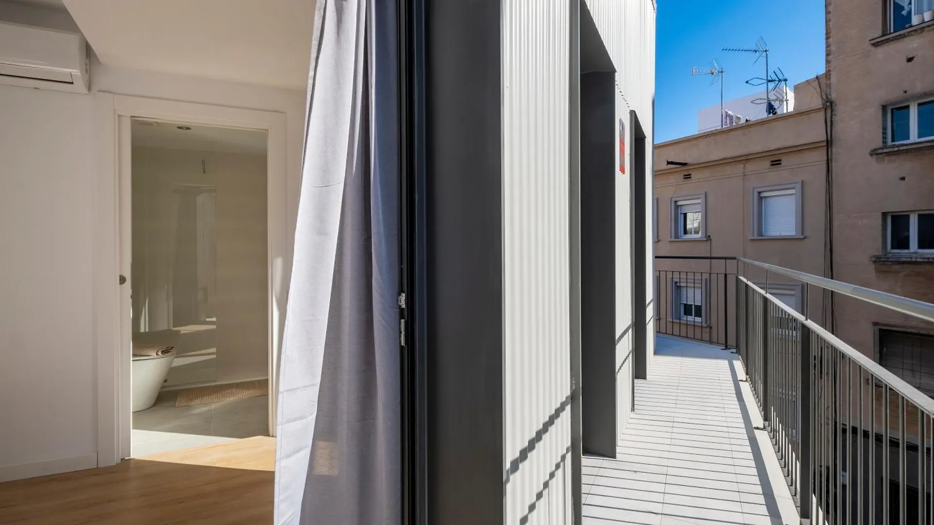 Centric Apartment Camp Nou 2 L'Hospitalet de Llobregat 0*,  Spain